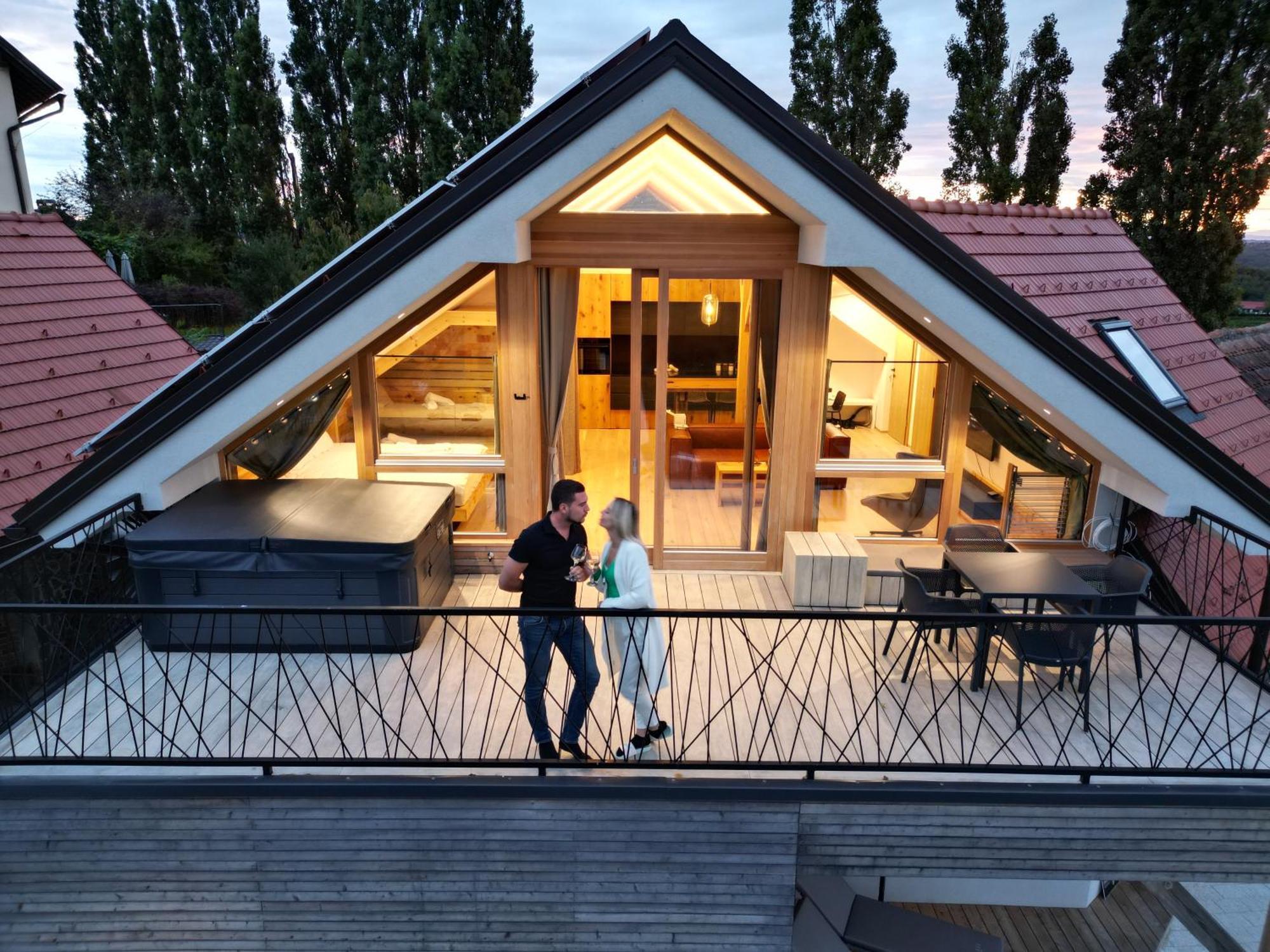 Terasse Jeruzalem Apartments Hermanci Exteriör bild